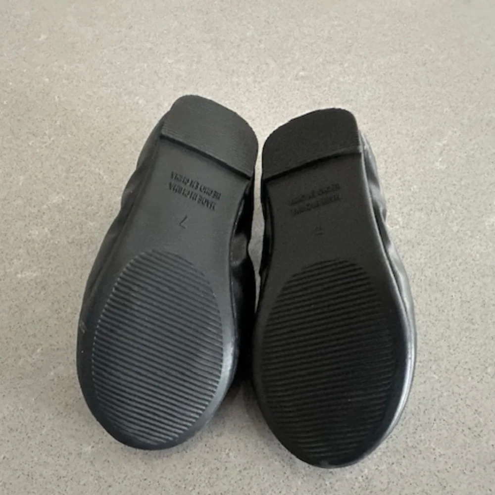 Littkr Girl Gap Toddler Sz 7 Black Ballet Straped Flats -Worn 1x